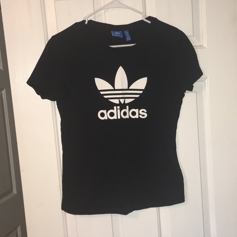 Women’s adidas t-shirt